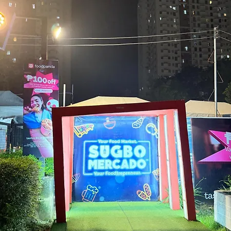1 Bedroom With City Views - Across Sugbo Mercado