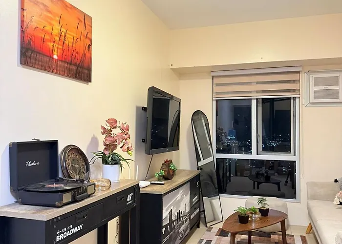 1 Bedroom With Views - Across Sugbo Mercado *