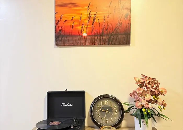 1 Bedroom With Views - Across Sugbo Mercado *