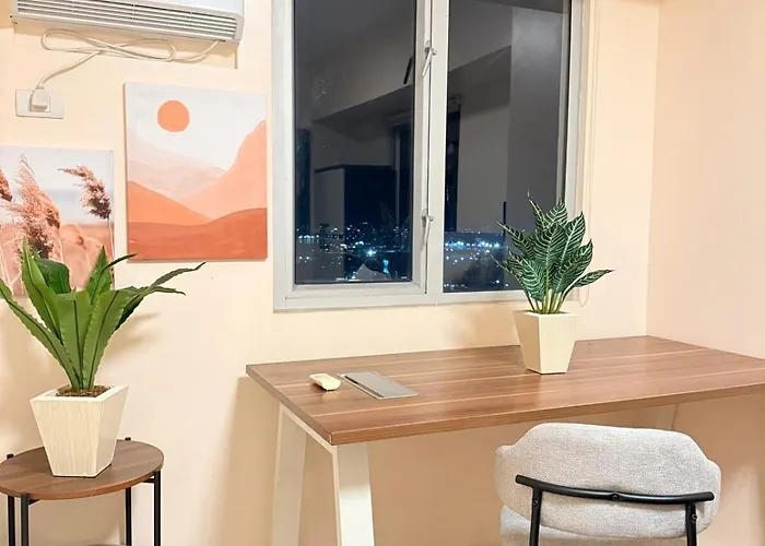 1 Bedroom With Views - Across Sugbo Mercado *