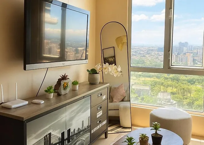1 Bedroom With Views - Across Sugbo Mercado Aparthotel *